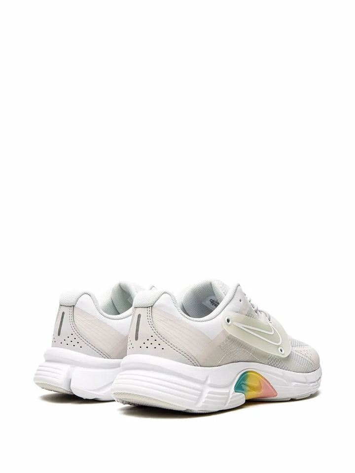 Nike Alphina 5000 Low-Top