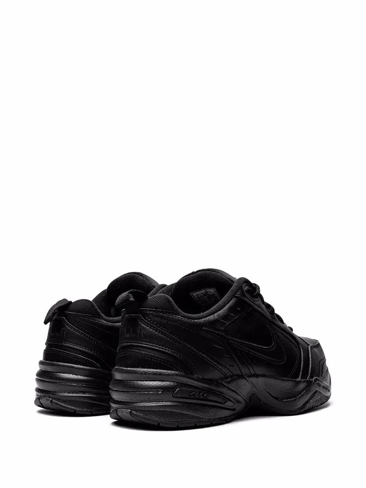 Nike Air Monarch 4