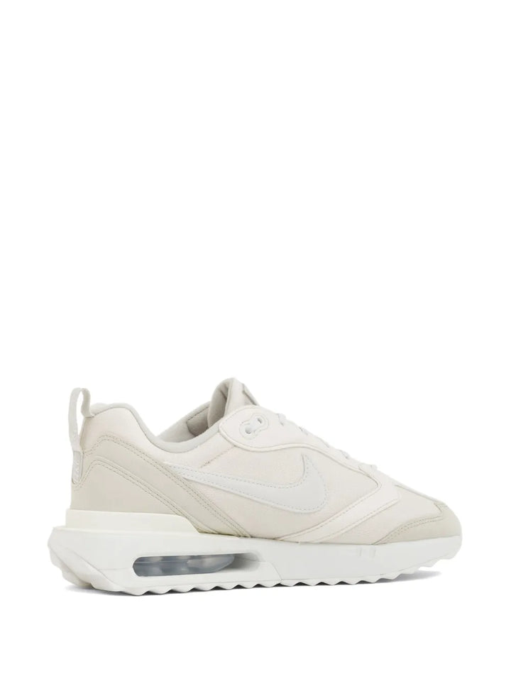 Nike Air Max Dawn Low-Top