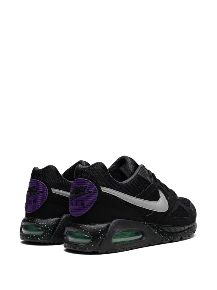 Nike Air Max Ivo