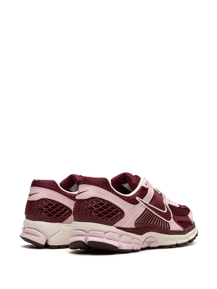 Nike Zoom Vomero 5