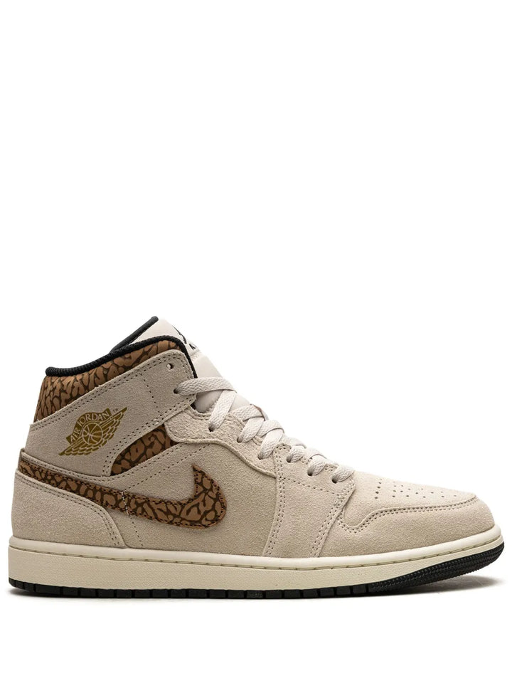 Air Jordan 1 Mid