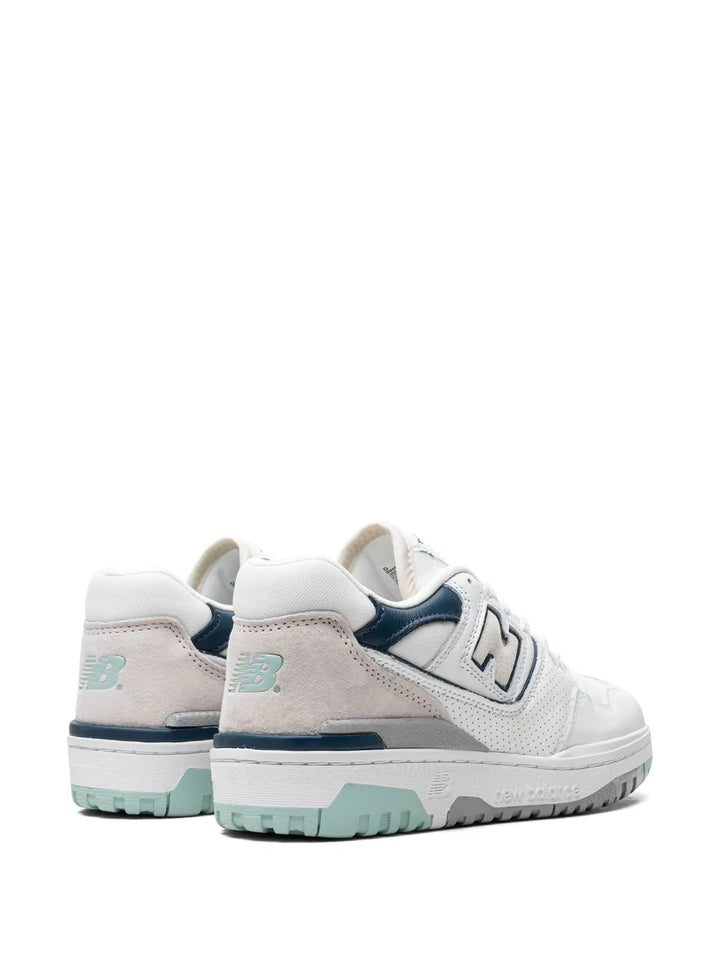 New Balance 550