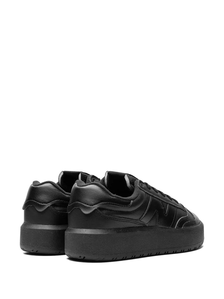 New Balance Lace-Up Low-Top