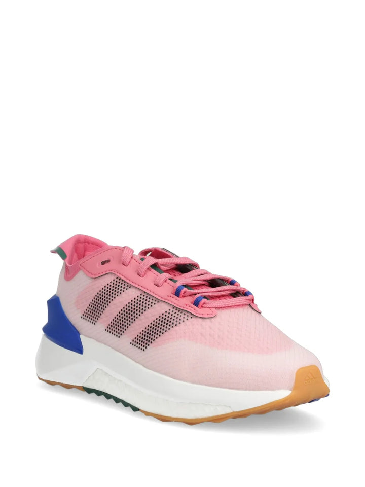 adidas Avryn