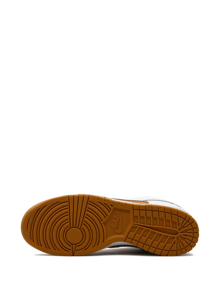 Nike Dunk Lace-Up