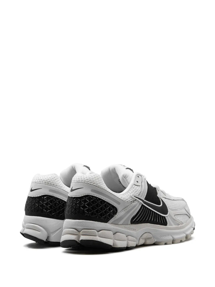 Nike Zoom Vomero 5
