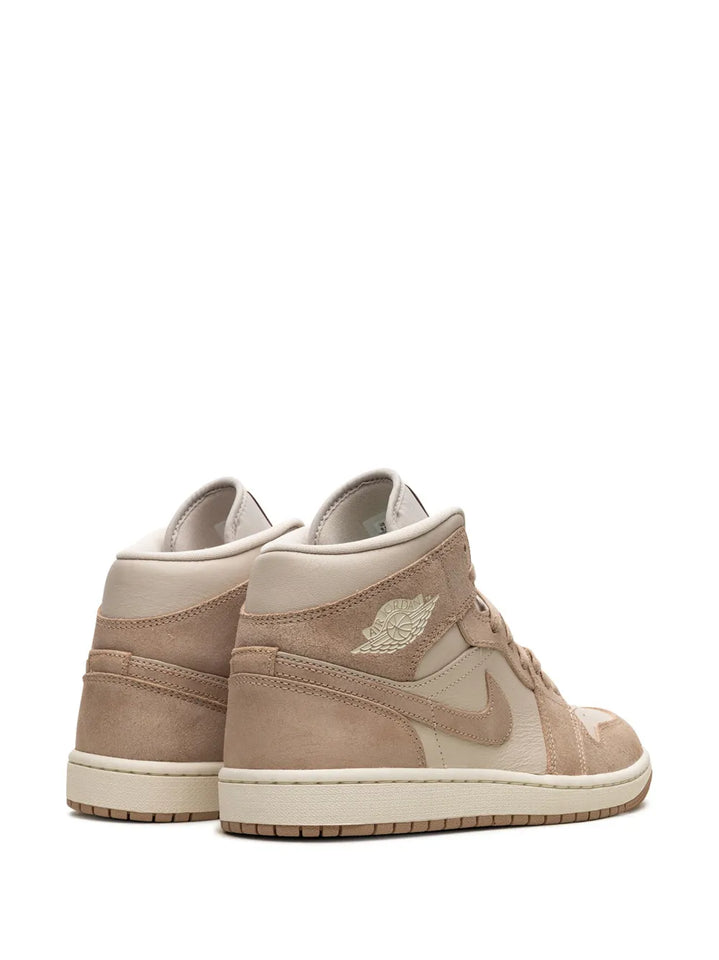 Air Jordan 1 Mid Se