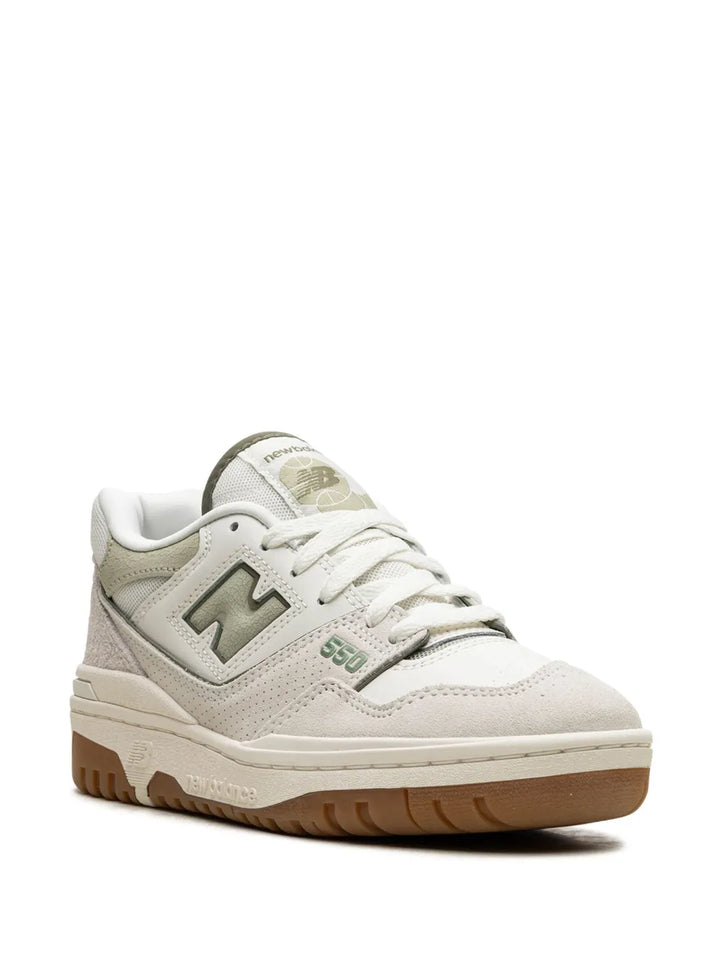 New Balance 550