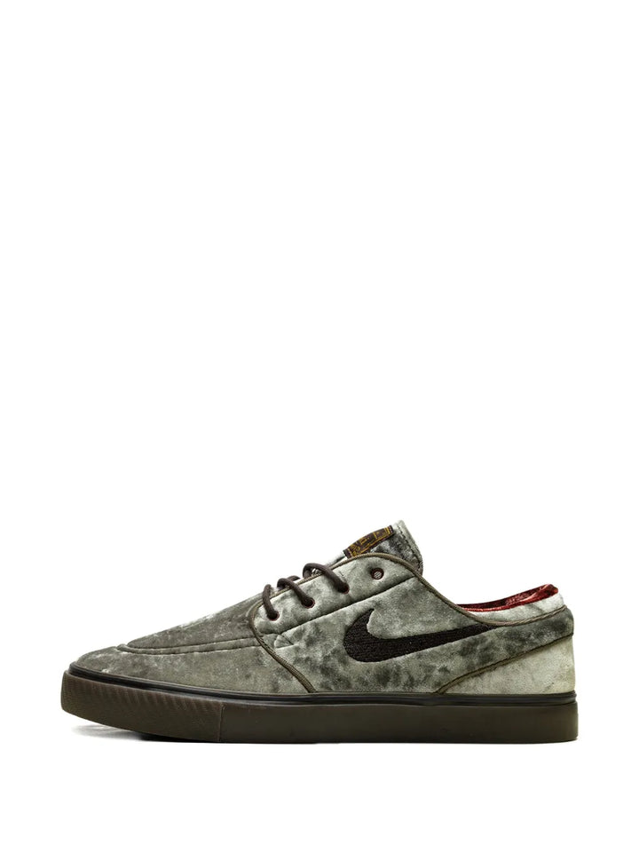Nike Sb Zoom Janoski Og+ Se Medium Olive/Baroque Brown/Dark Team Red/Velvet Brown Sneakers