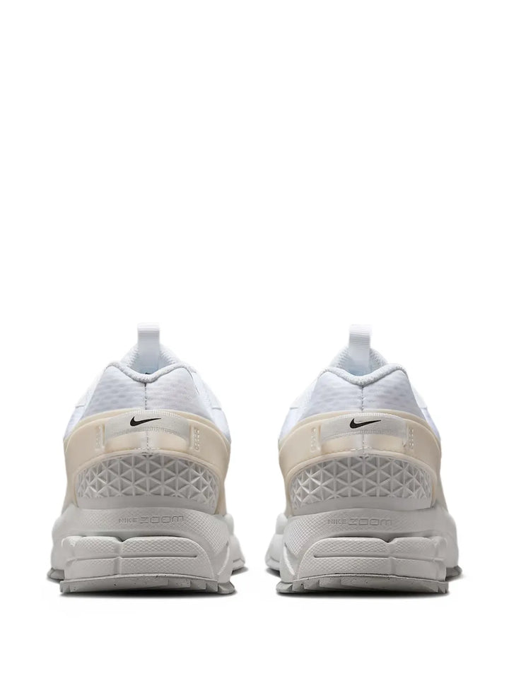 Nike Zoom Vomero 5 Sneakers