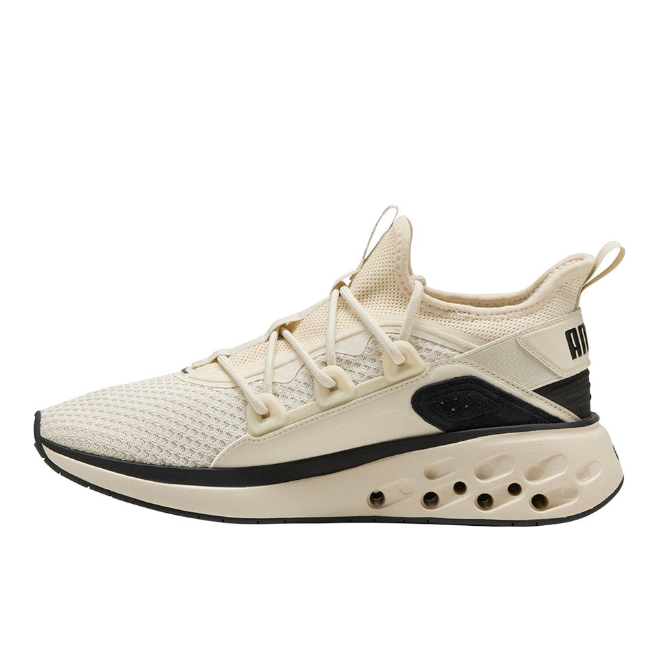 Softride Frequence Lace Up Sneakers