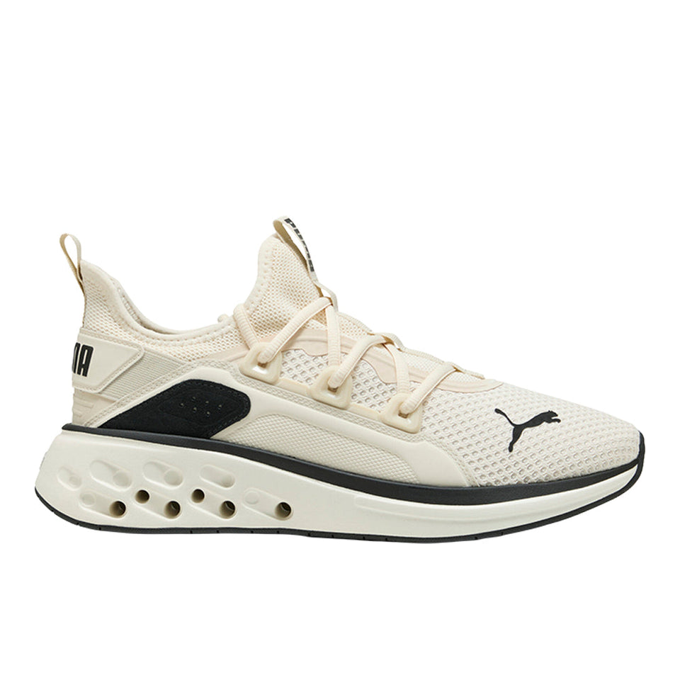 Softride Frequence Lace Up Sneakers