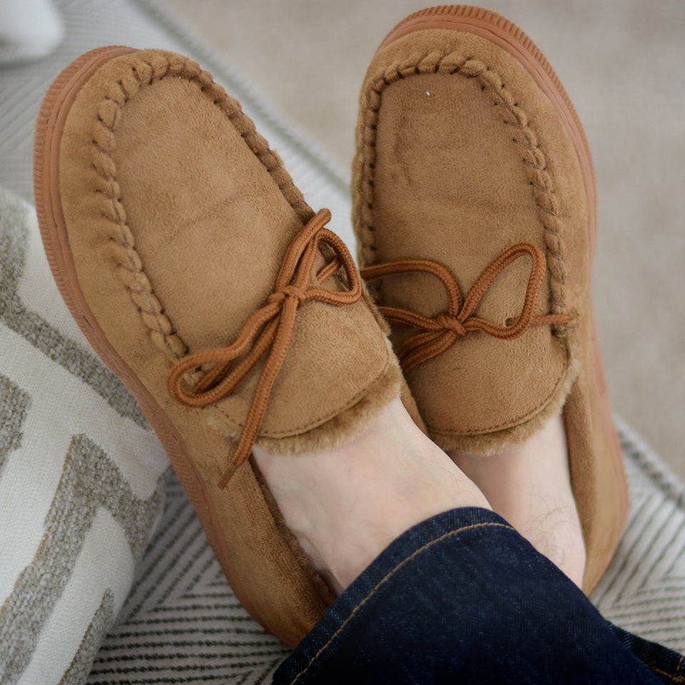 Vance Co Men's Moccasin Slipper — US 12 — Size hickory — Lifestyle View