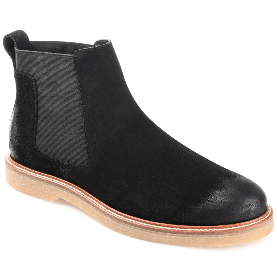 Thomas & Vine Cedric Plain Toe Chelsea Boot — US 9 — Size tan — Width Regular — Lifestyle View