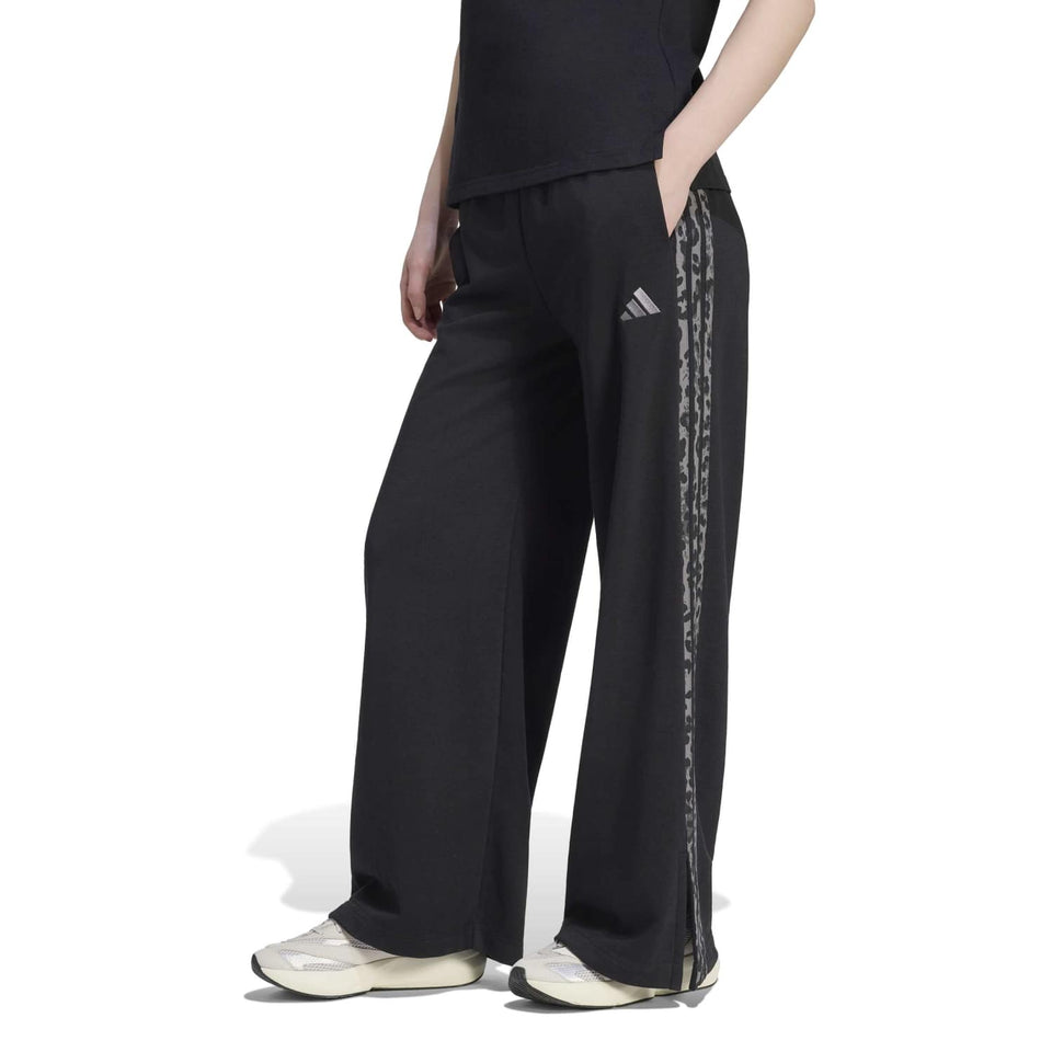 Essentials Animal Print 3-Stripes Pants - Womens