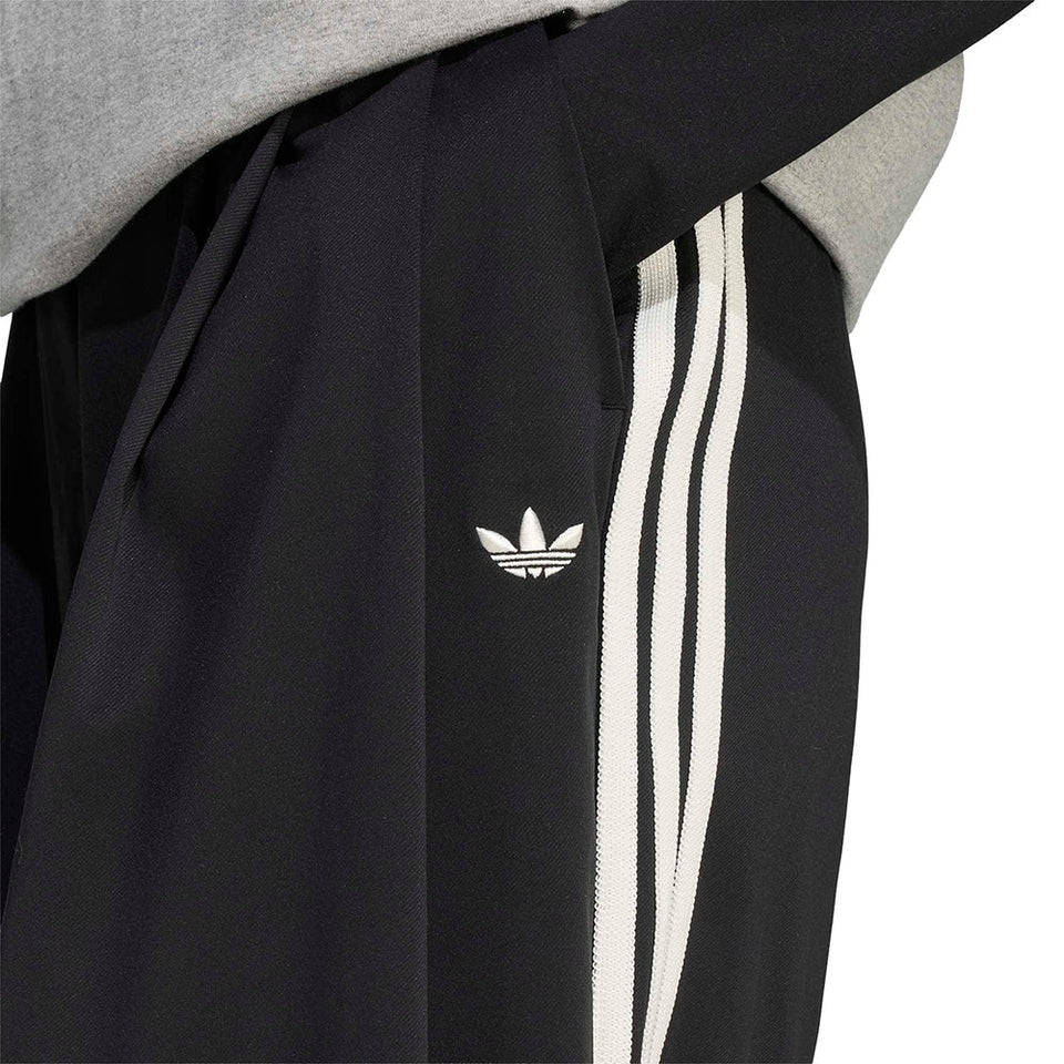 Pleated Pant