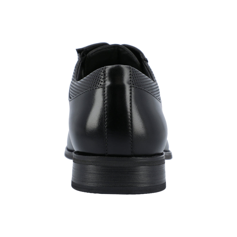 Vance Co. Bradley Wide Width Oxford Dress Shoe — US 10.5 — Size black — Width Wide — Back View