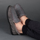 Vance Co. Winston Moccasin Slippers — US 9 — Size grey — Detail View