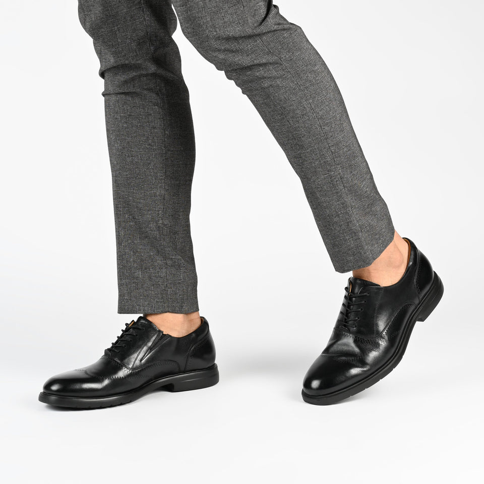 Thomas & Vine Hughes Wide Width Wingtip Oxford — US 11 — Size brown — Width Wide — Lifestyle View