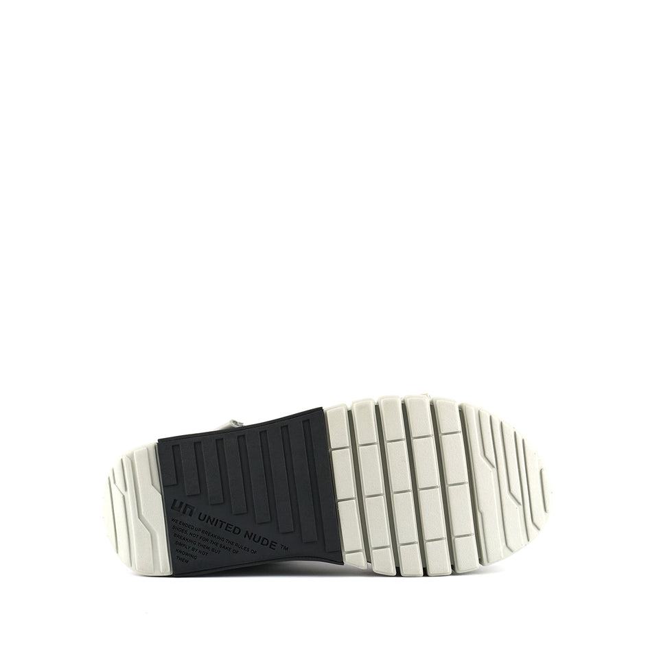 Delta Run — EU 37 — Size grey — Lifestyle View